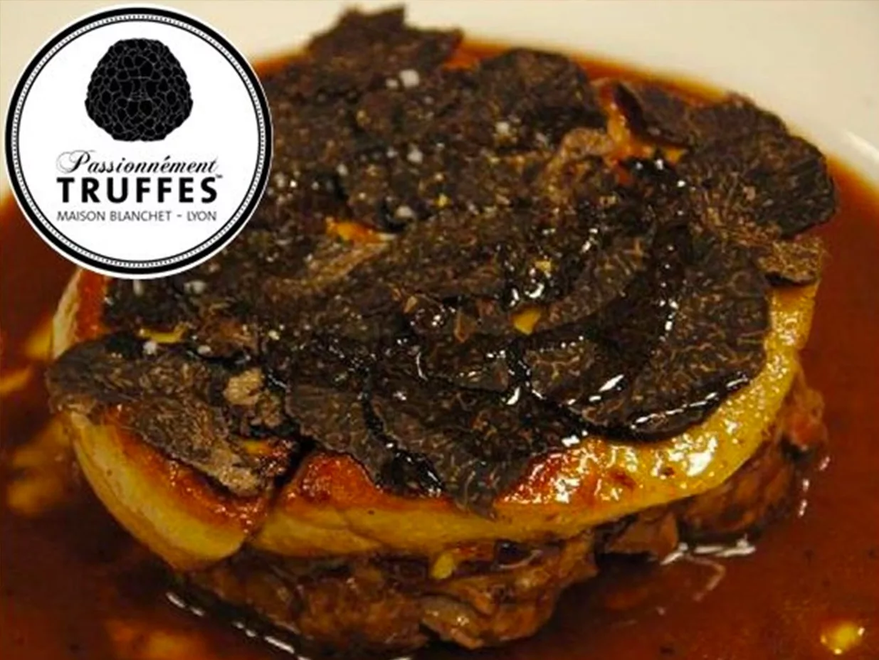 La truffe entière en croûte